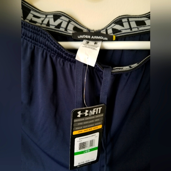 Under Armour Men Shorts - Picture 4 of 4